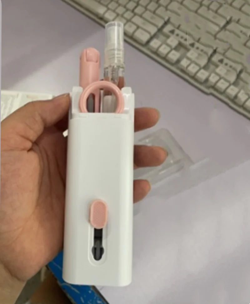 Total Tech Cleaning Kit